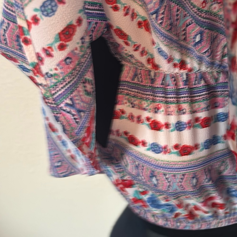 Show me Your Mumu Ruffle Crop Top size Medium - Picture 3 of 9